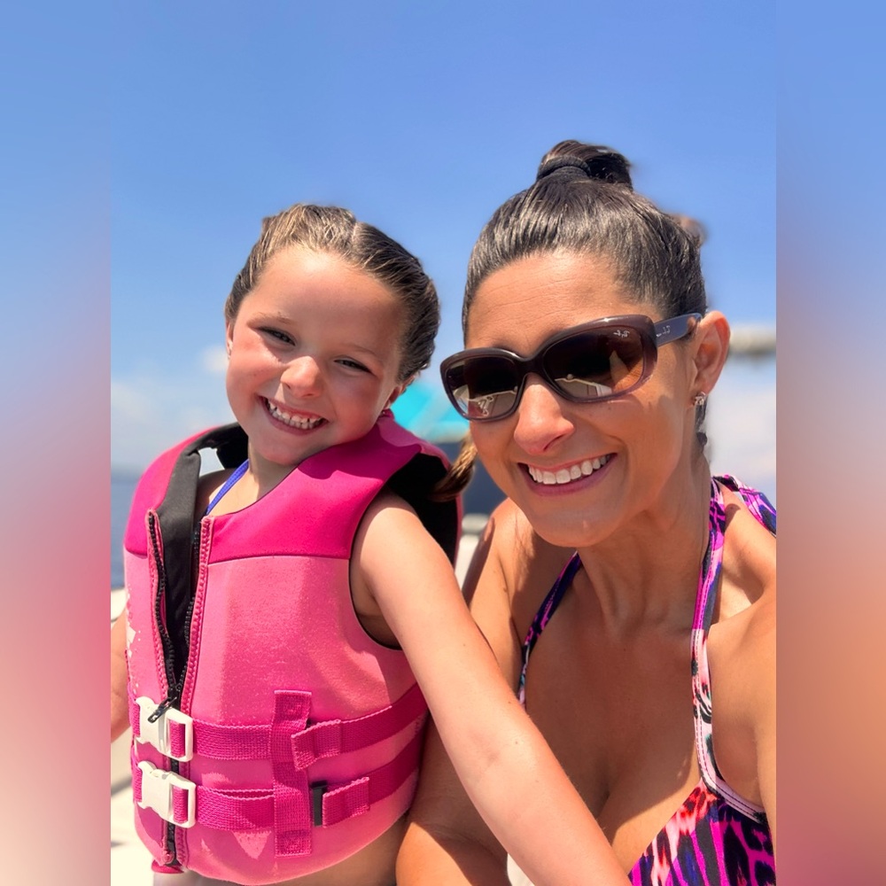 Meet your Posher, Victoria